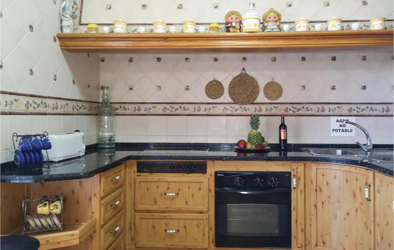 Pet Friendly Home In Olvera With Kitchen 外观 照片